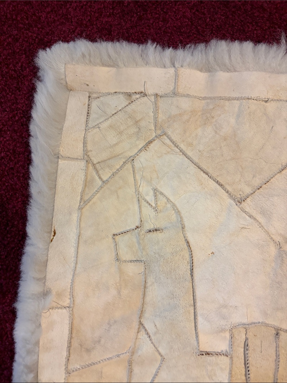 Brown Llama Sheepskin Rug - Cream Border - Picture 11 of 12